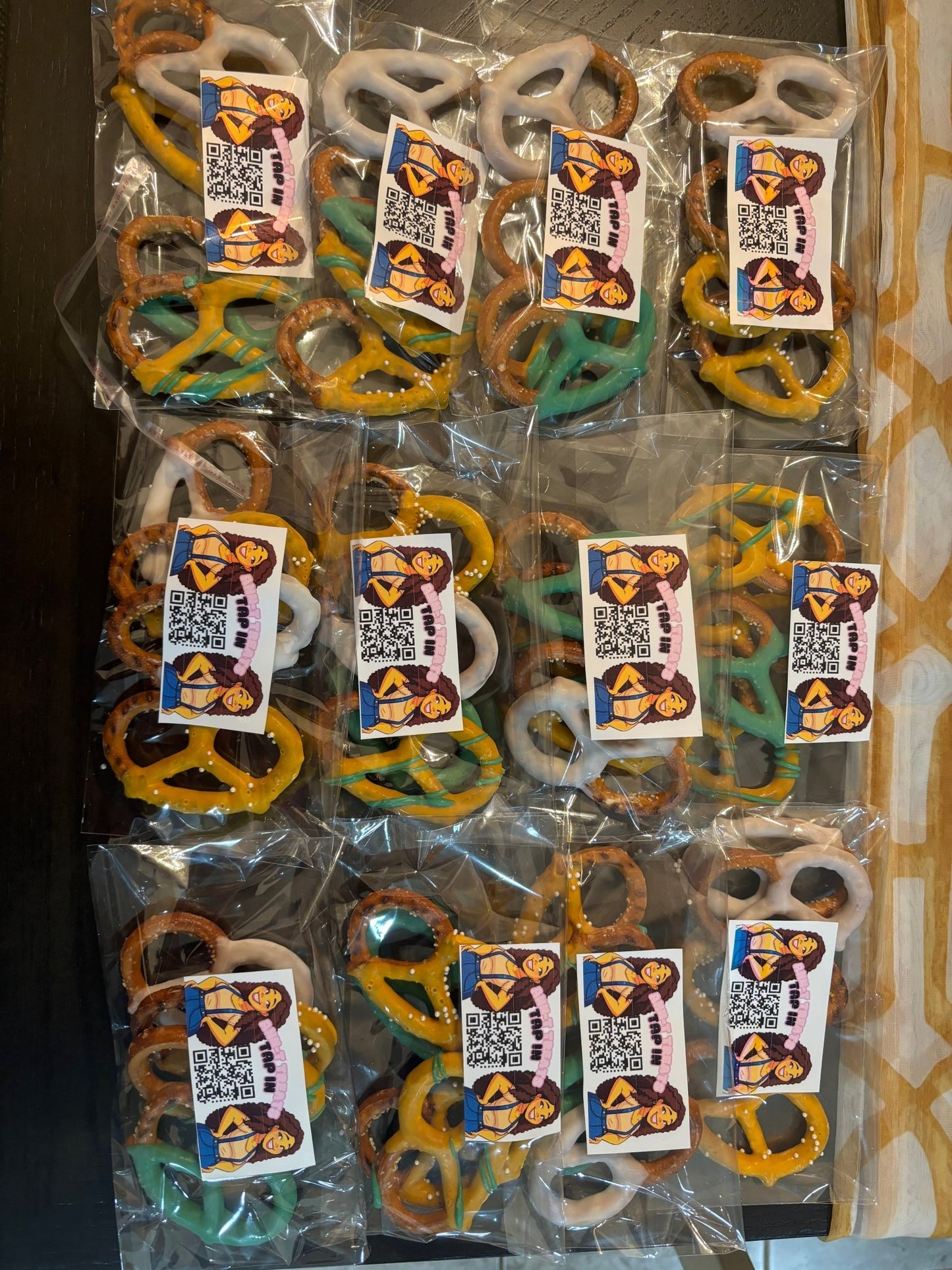Chocolate Pretzels Packs - Glittermetimbra